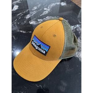 NEW Patagonia P-6 Logo LoPro Trucker Hat Hiking Unisex Talen Gold